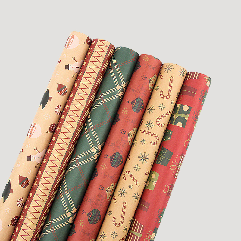 wrapping paper roll christmas