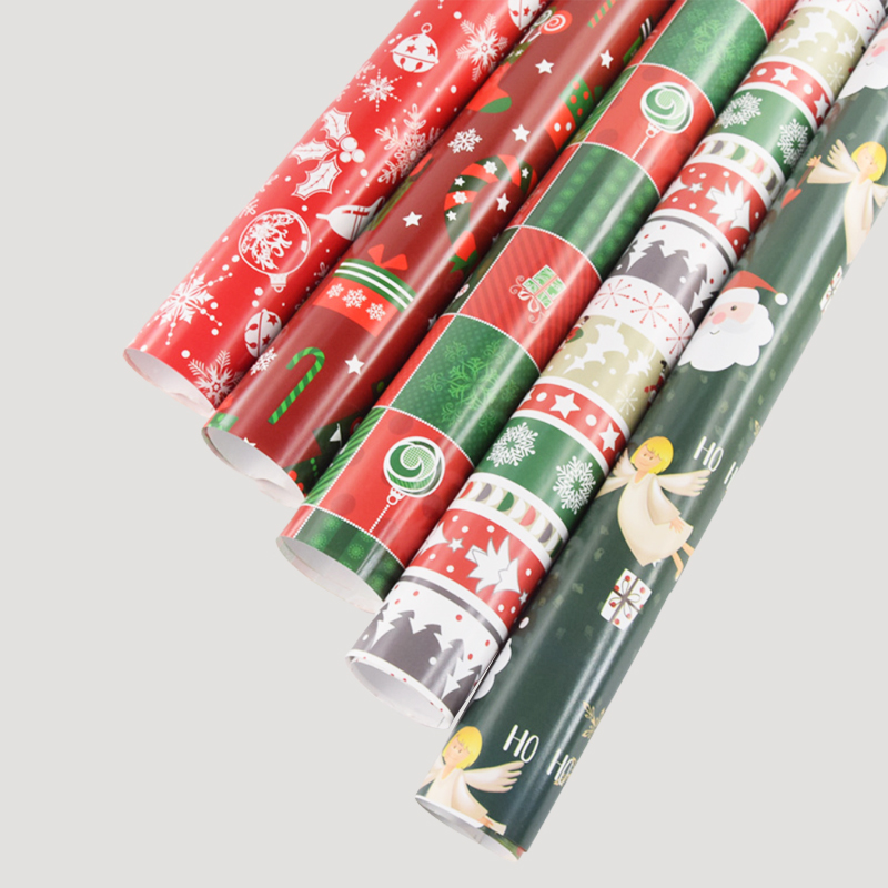 wrapping paper roll christmas